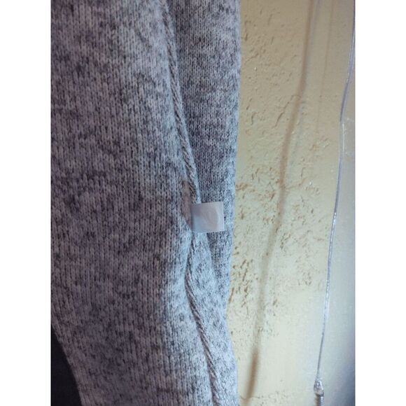 309 EUC Size 2 Lululemon Its Fleecing Cold Zip Up - Picture 6 of 6